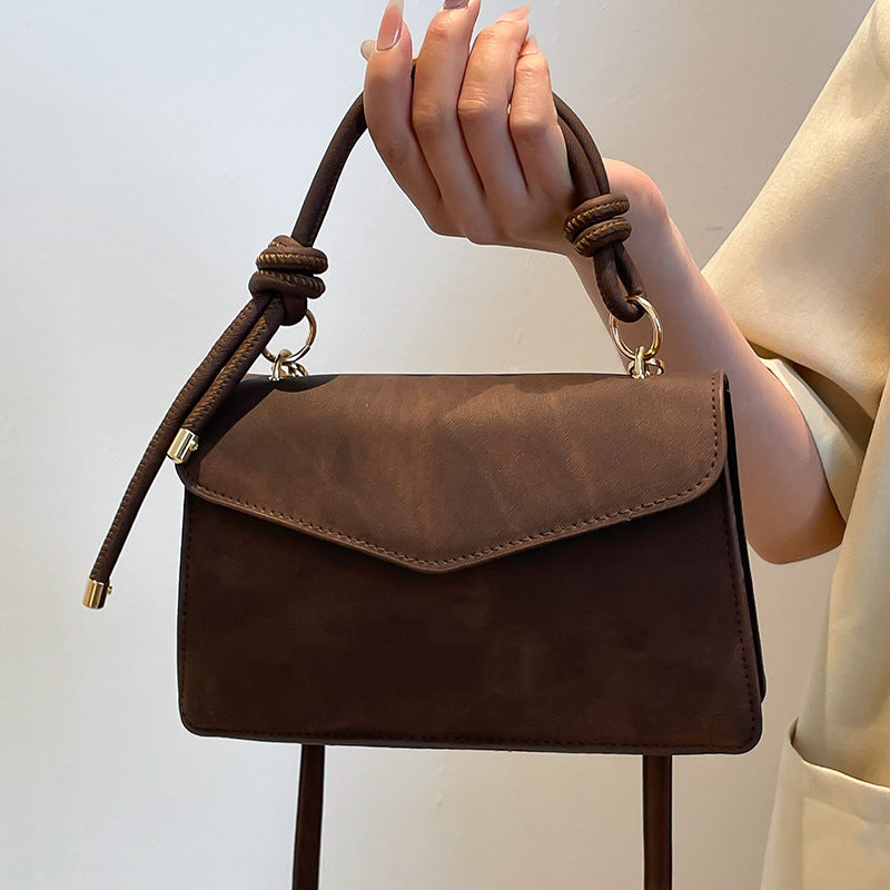 Damen Umhängetasche mit hochwertigem Knotenverschluss und elegantem Design Nord Taschen