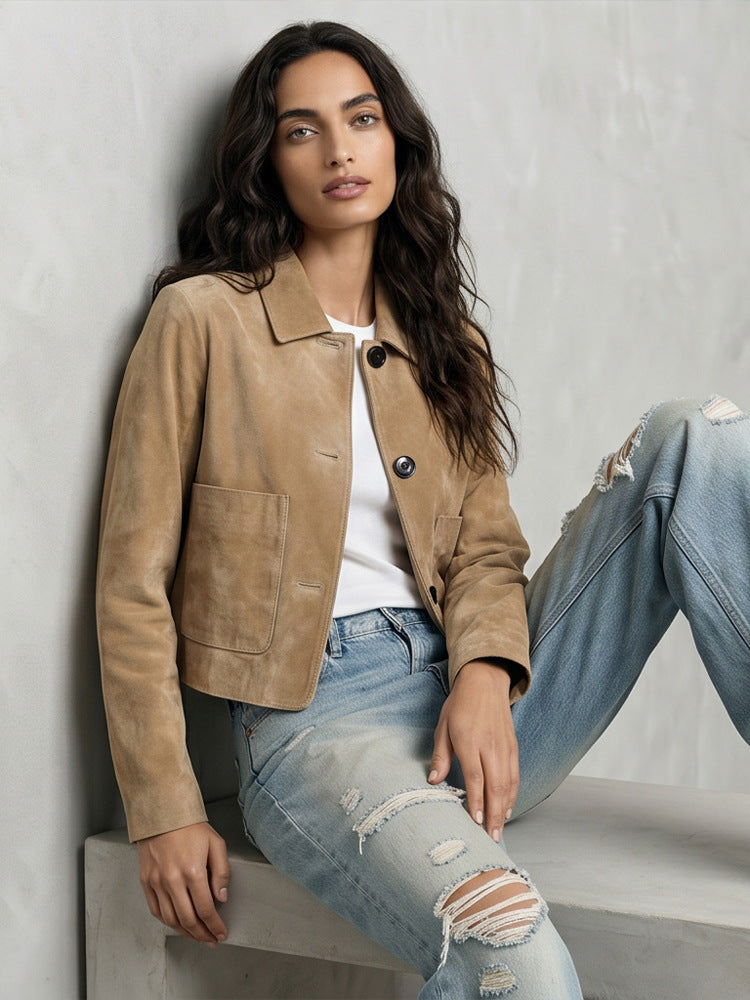 Damen Kurze Velourslederjacke im Clean-Cut mit aufgesetzten Taschen Nord Taschen