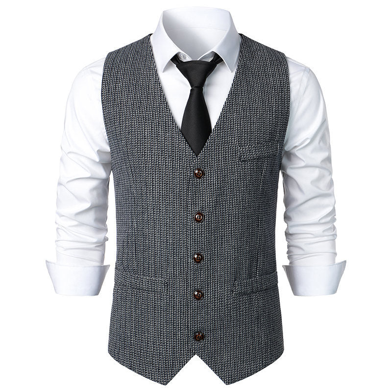 Herren Taillierte Strickweste mit V‑Ausschnitt und durchgehender Knopfleiste Nord Taschen