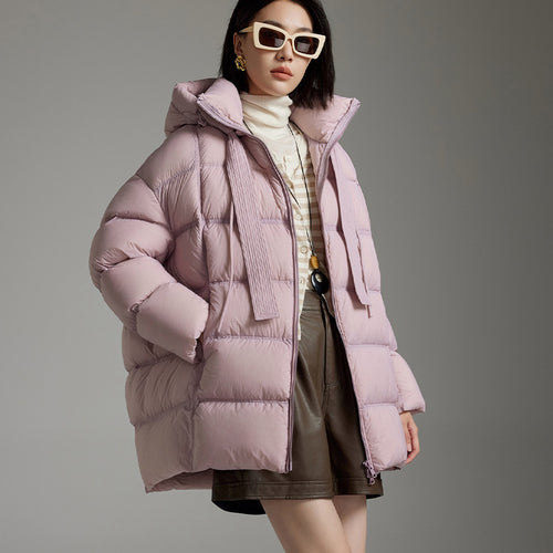 Damen Steppige wärmende Daunenjacke mit Kapuze und weiter Silhouette Nord Taschen
