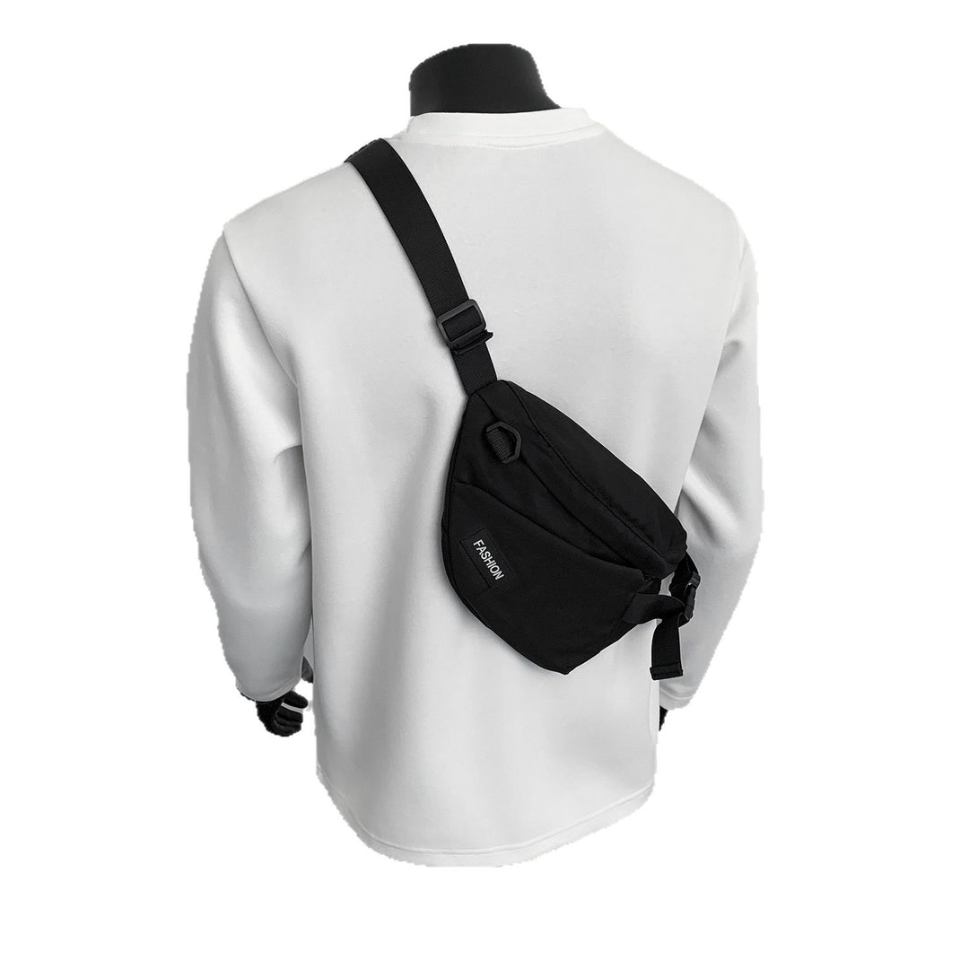 Herren Sweatshirt mit strukturierten Nahtdetails und Rundhalsausschnitt Nord Taschen