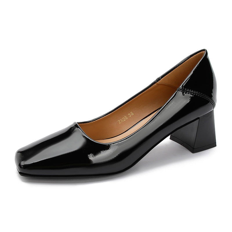 Damen Elegante Blockabsatz-Pumps mit quadratischer Zehenpartie und hochglänzender Oberfläche Nord Taschen