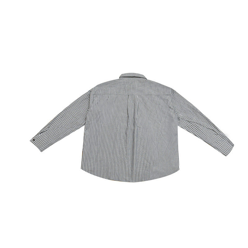 Damen Weites gestreiftes Hemd im Oversize‑Cut mit Hemdkragen und Brusttasche Nord Taschen