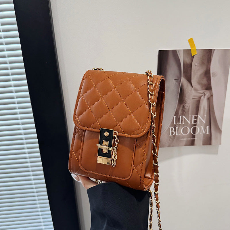 Damen Umhängetasche mit elegantem Steppdesign und praktischem Verschluss Nord Taschen