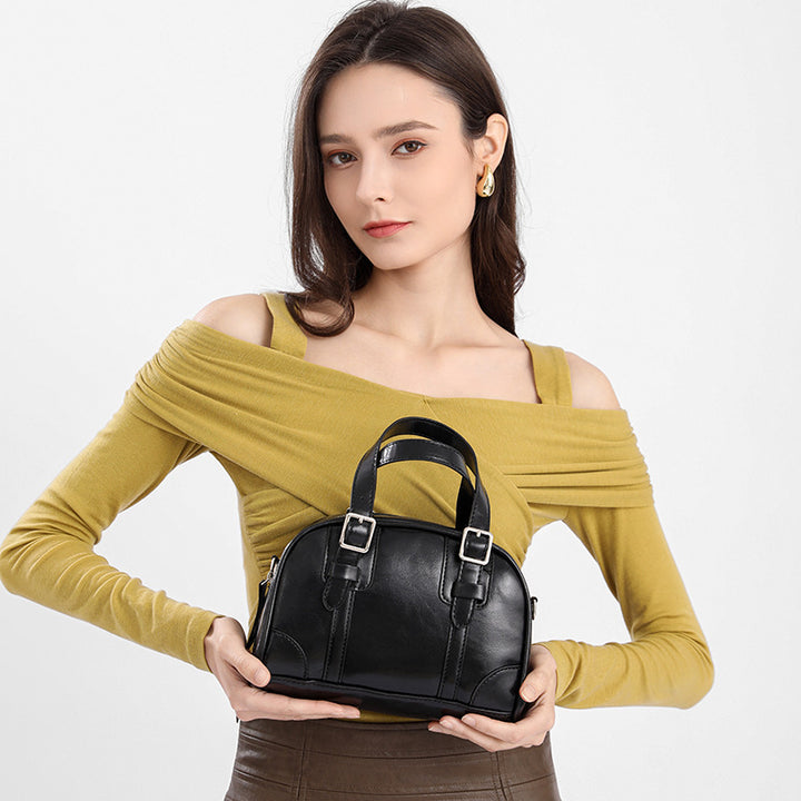 Damen Hobo-Tasche aus weichem Kunstleder mit innovativem Knotenverschluss Nord Taschen