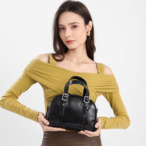 Damen Hobo-Tasche aus weichem Kunstleder mit innovativem Knotenverschluss Nord Taschen