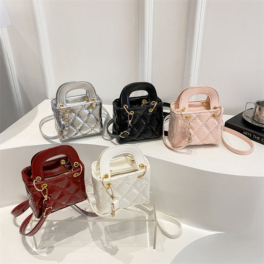 Damen elegante Handtasche mit glänzender Oberfläche und abnehmbarem Schulterriemen Nord Taschen