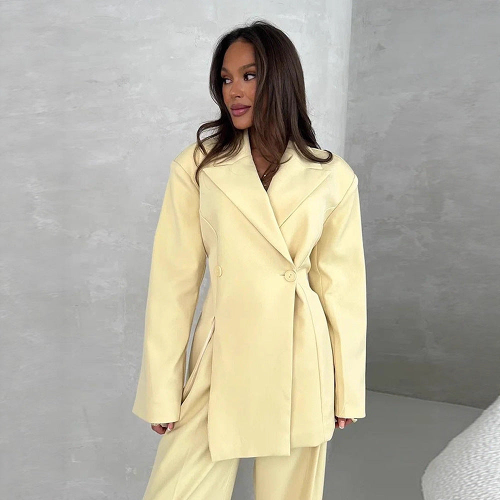 Damen Zweiteiliges Oversize-Anzugset mit Wickel-Blazer und weiten Palazzohosen Nord Taschen