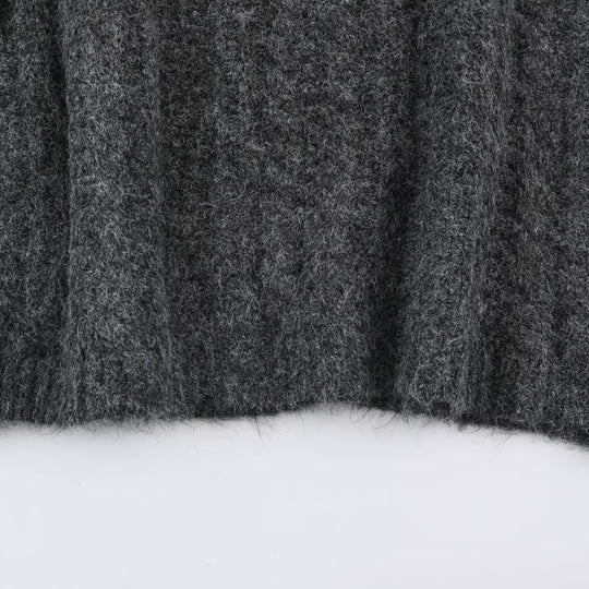 Damen Grobgestrickter Oversize-Pullover mit hohem Rollkragen und Zopfmuster Nord Taschen