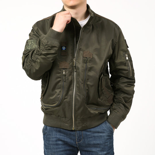 Herren Nylon-Bomberjacke im Pilotencut mit Mehrfach-Zip-Taschen und Ärmelorganizer Nord Taschen