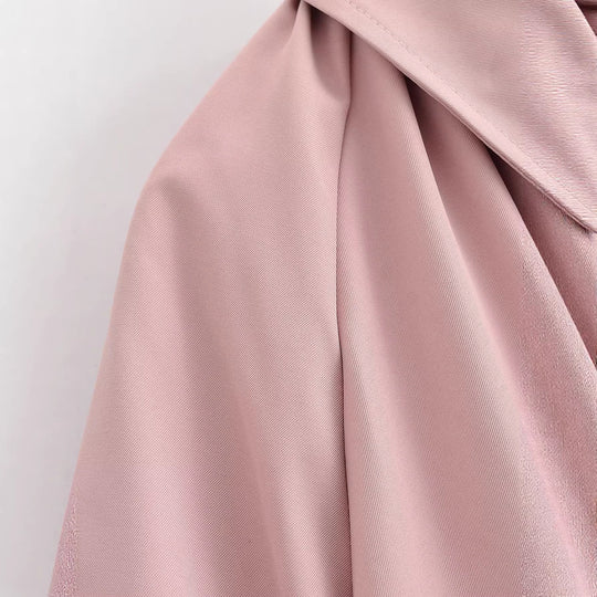 Damen Kurz geschnittene Blousonjacke mit weitem Kimonoärmel und gerafftem Saum Nord Taschen