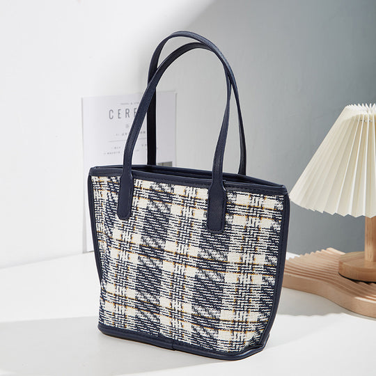 Damen moderne Shopper-Tasche mit klassischem Karomuster Nord Taschen