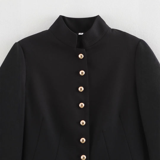 Damen Taillierte Stehkragenjacke mit goldfarbenen Zierknöpfen und formgebenden Teilungsnähten Nord Taschen