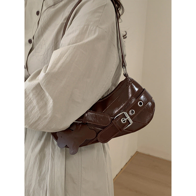 Damen trendige Handtasche mit originellem Anhänger Nord Taschen