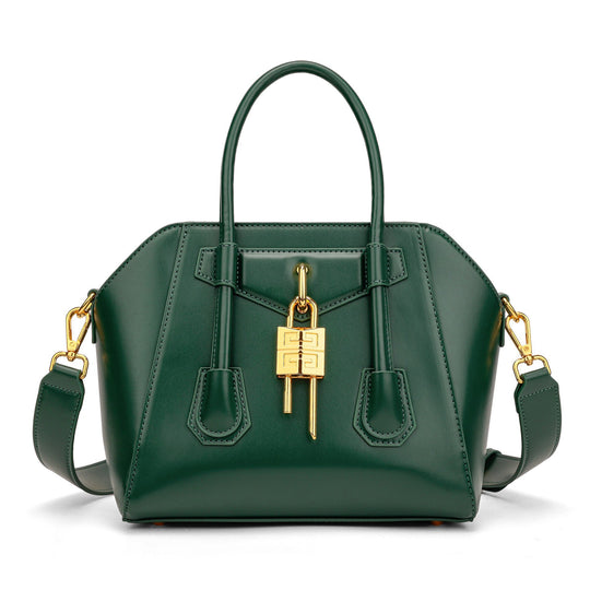 Damen Handtasche im modernen, strukturierten Design mit goldenen Akzenten Nord Taschen