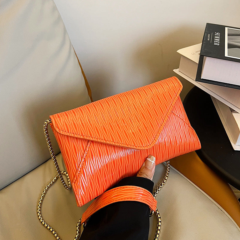 Damen elegante Clutch mit strukturiertem Design Nord Taschen
