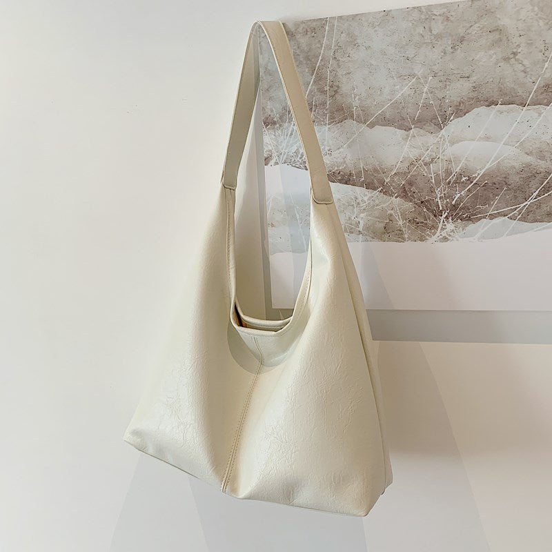Damen geräumige Ledertasche mit weichem Griff Nord Taschen