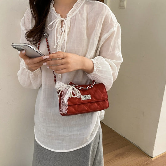 Damen edle Handtasche im modernen Steppdesign Nord Taschen