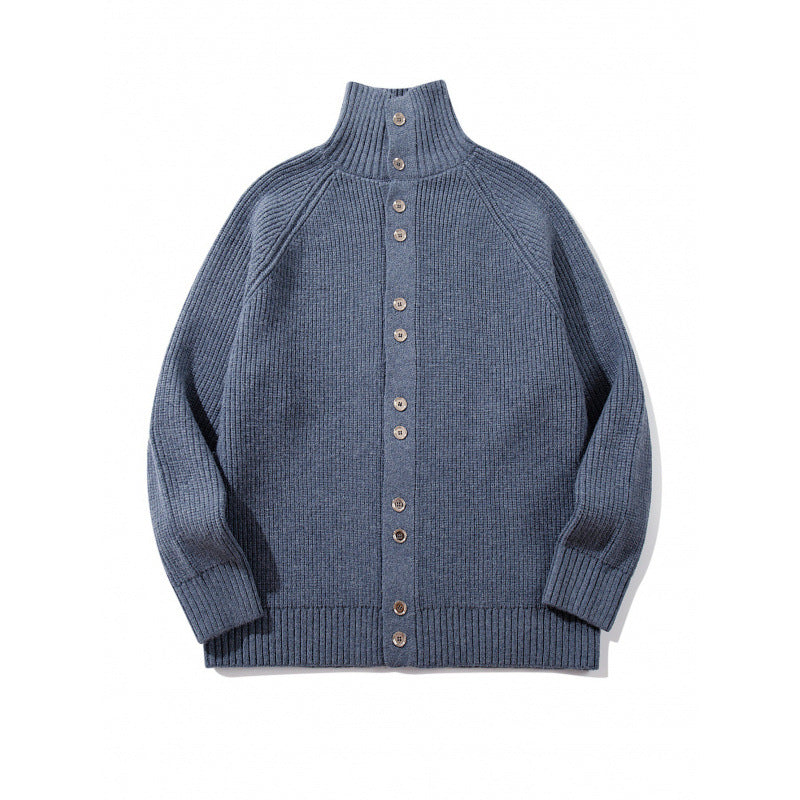 Herren grobgestrickter Knopfcardigan mit hohem Rollkragen und Raglanärmeln Nord Taschen