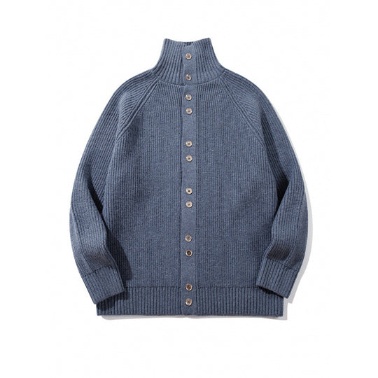Herren grobgestrickter Knopfcardigan mit hohem Rollkragen und Raglanärmeln Nord Taschen
