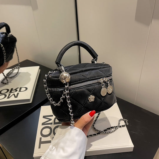 Damen Mini-Handtasche im modernen Design | Nord Taschen