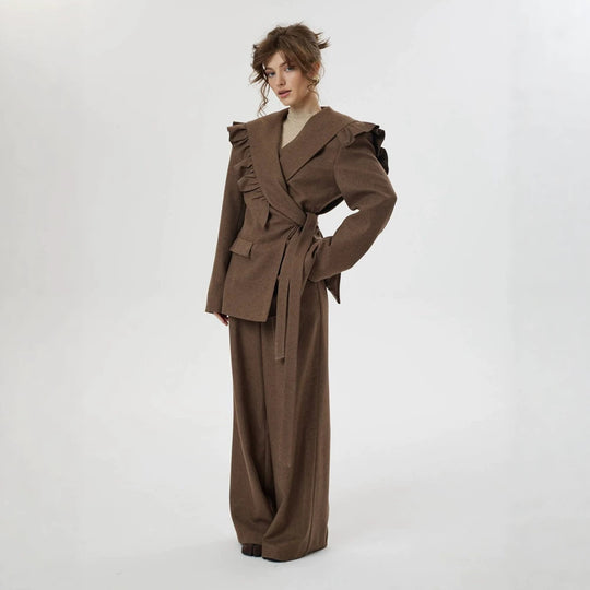 Damen Zweiteiliges Oversize-Blazer-und-Hose-Set mit Volant-Schulter und hoher Bundfalte Nord Taschen