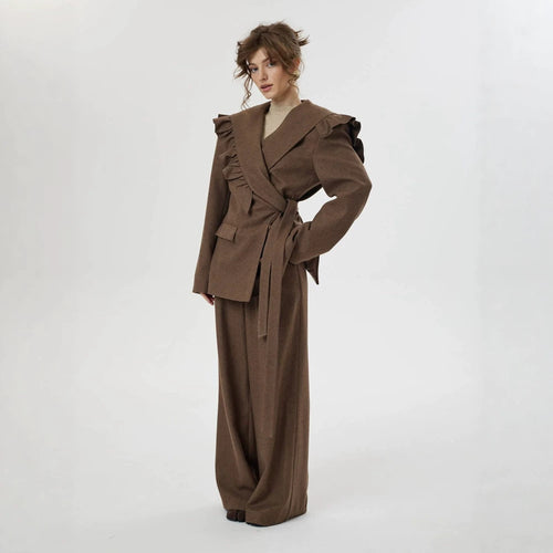 Damen Zweiteiliges Oversize-Blazer-und-Hose-Set mit Volant-Schulter und hoher Bundfalte Nord Taschen