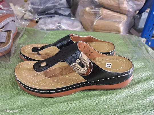 Damen Orthopädische Zehentrenner-Sandalen mit modischen Schnallen und anatomischer Fußbettung
