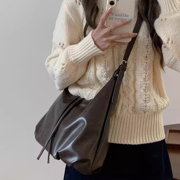 Damen Hobo-Tasche aus hochwertigem Kunstleder mit raffinierten Falten und elegantem Design Nord Taschen