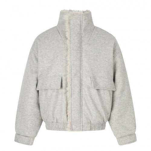 Damen Kurzer Wollmix‑Blouson im Flight‑Style mit Teddyfutter und aufgesetzten Pattentaschen Nord Taschen