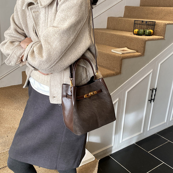 Damen stilvolle Handtasche mit luxuriösem Verschluss Nord Taschen