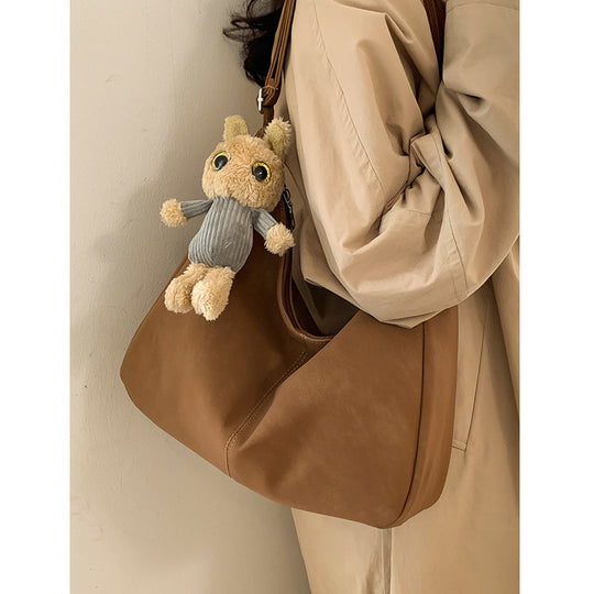 Damen elegante Hobo-Tasche aus softem Leder Nord Taschen