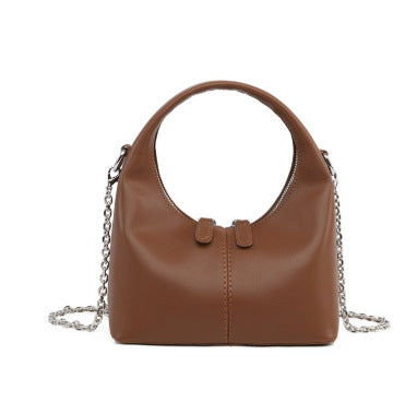 Damen Hobo-Tasche aus hochwertigem Kunstleder mit dekorativem Kettenriemen Nord Taschen