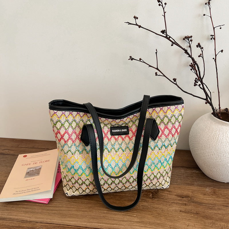 Damen stilvolle Einkaufstasche aus beschichtetem Material mit buntem Muster Nord Taschen