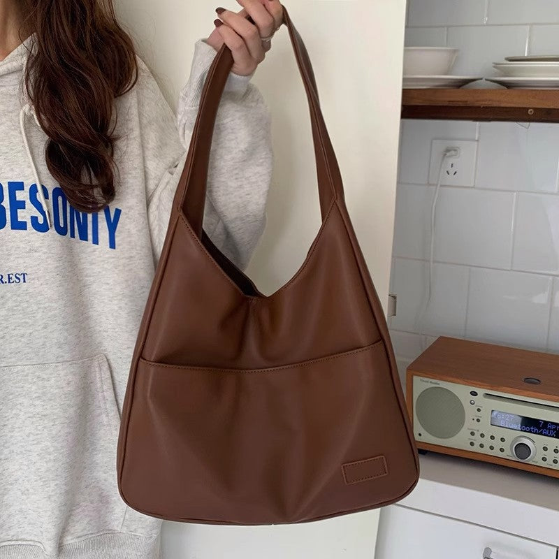 Damen Hobo-Tasche mit elegantem Faltendesign und komfortablem Schulterriemen Nord Taschen