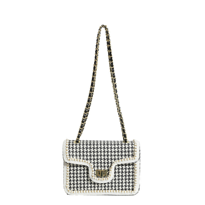 Damen Schultertasche im edlen Rattan-Look mit Kettenriemen Nord Taschen