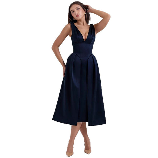 Damen Maxikleid mit elegantem V-Ausschnitt und strukturiertem Rock Nord Taschen