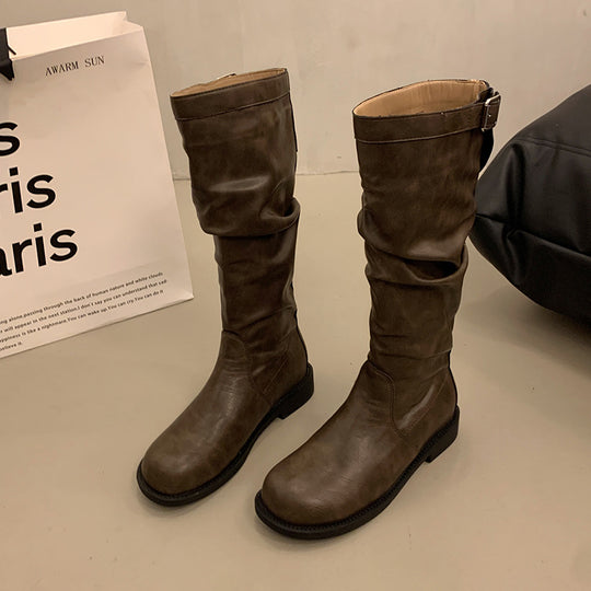 Damen Schaftstiefel aus Veloursleder mit gerafftem Schaft und verstellbarer Schnallenlasche Nord Taschen