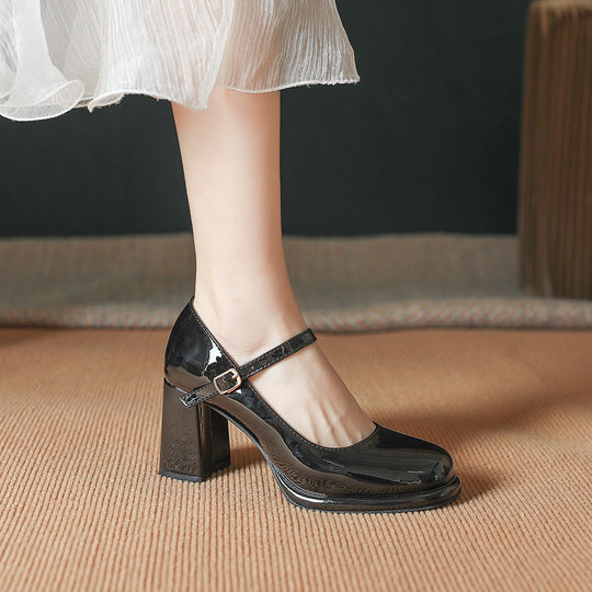 Damen Slingback-Pumps mit elegantem Fesselriemen und komfortablem Blockabsatz