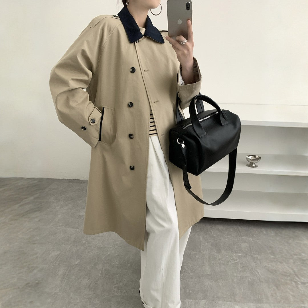 Damen Langer Wasserabweisender Trenchcoat mit Rückencape und Stehkragen Nord Taschen
