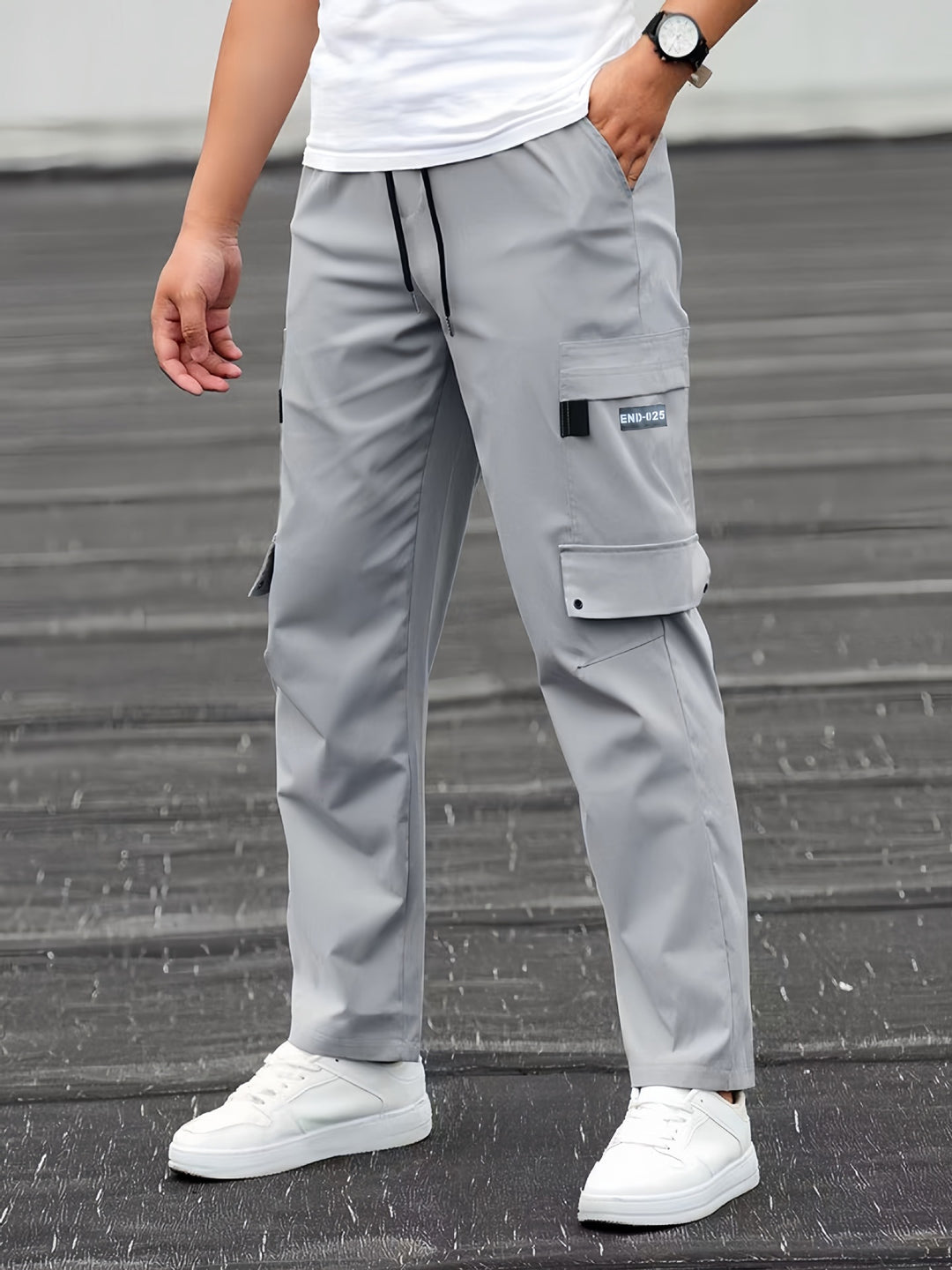 Herren Lässige technische Cargohose mit Multifachtaschen, Tunnelzugbund und geradem Bein Nord Taschen