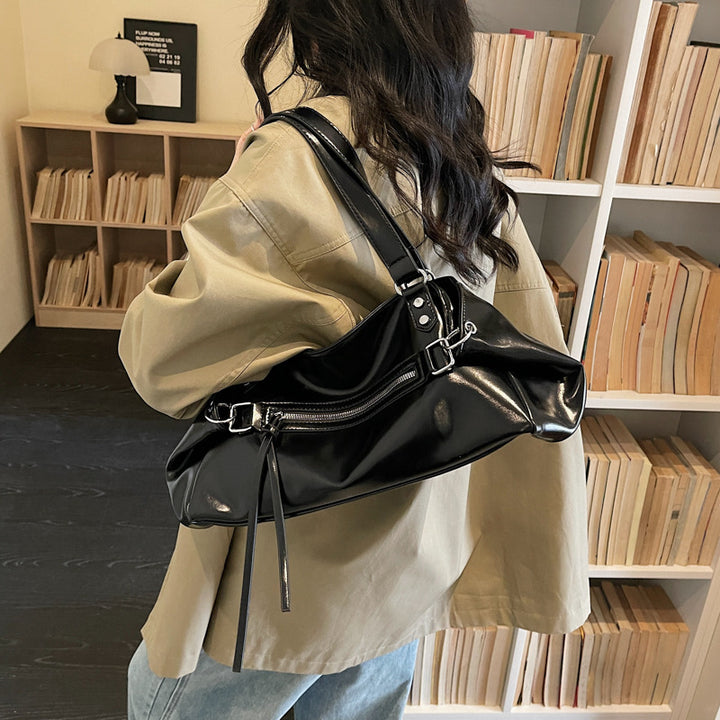 Damen elegante Handtasche mit praktischen Reißverschlusstaschen Nord Taschen