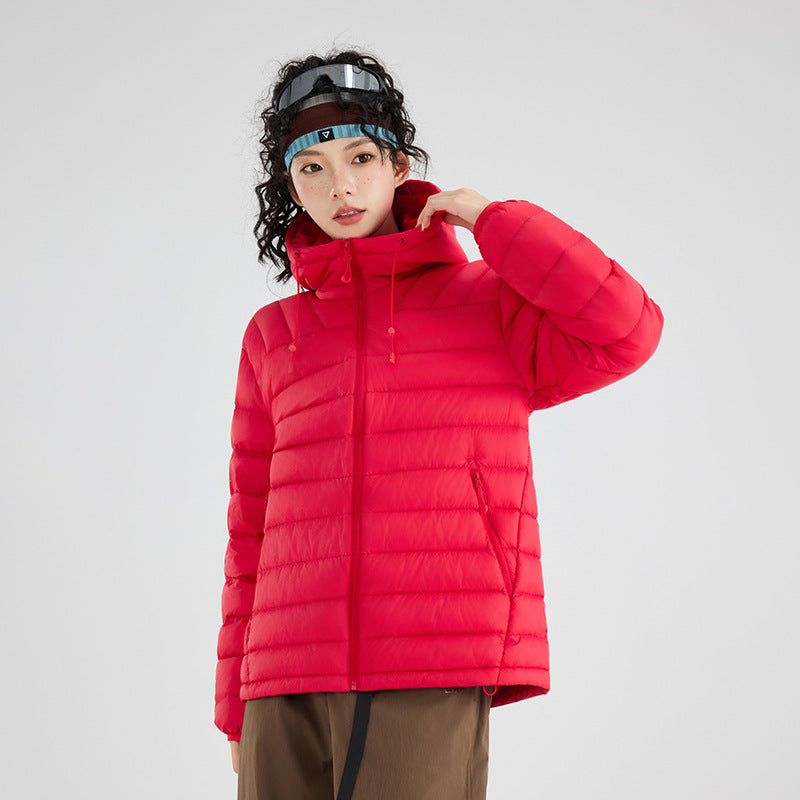 Damen Ultraleichte gesteppte Thermokapuzenjacke mit Horizontalsteppung und Reißverschlusstaschen Nord Taschen