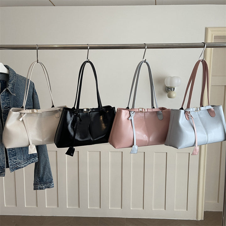 Damen elegante Schultertasche mit strukturiertem Design und modischem Schnallenverschluss Nord Taschen