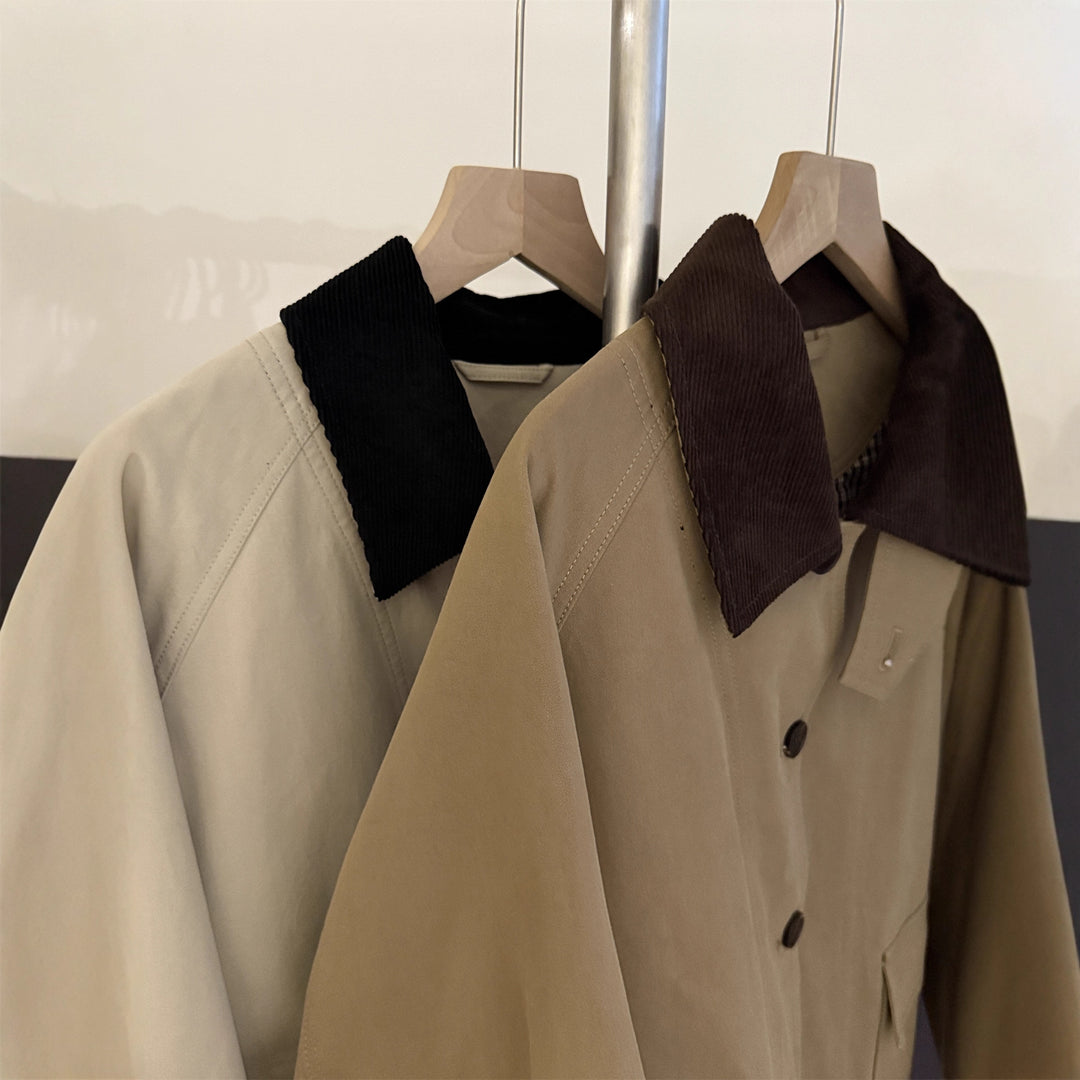 Damen Kurzmantel im Mac-Stil mit kontrastierendem Samtkragen und karierten Ärmelaufschlägen Nord Taschen