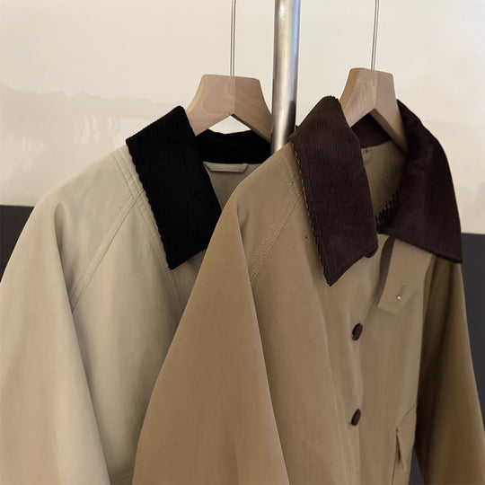 Damen Kurzmantel im Mac-Stil mit kontrastierendem Samtkragen und karierten Ärmelaufschlägen Nord Taschen