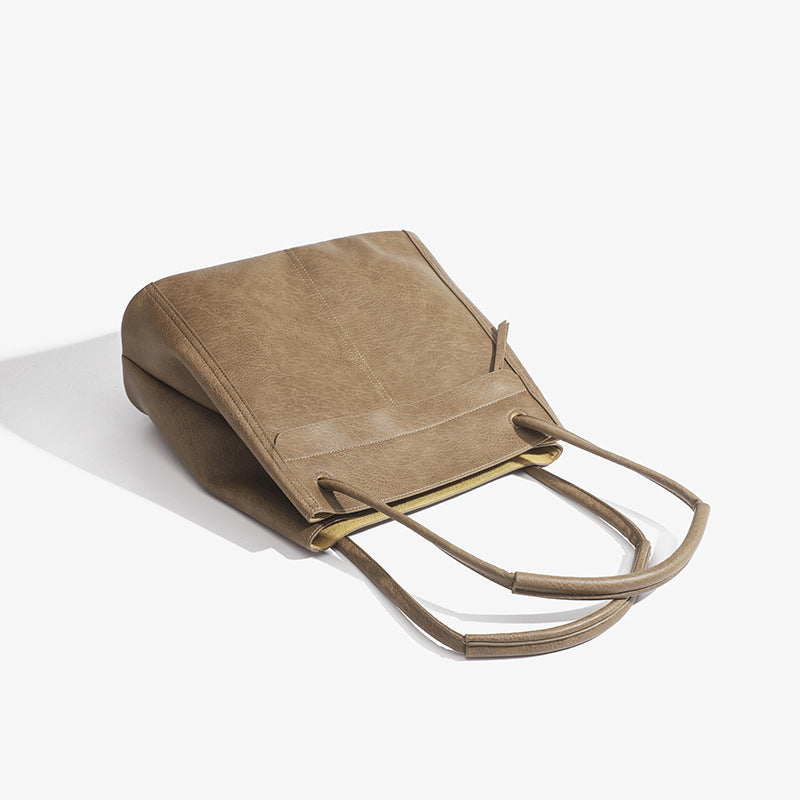 Damen Tasche mit raffinierter Faltentechnik Nord Taschen