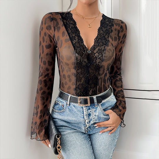 Damen Transparenter Mesh-Body mit Spitzenblende, V-Ausschnitt und Leoprint Nord Taschen
