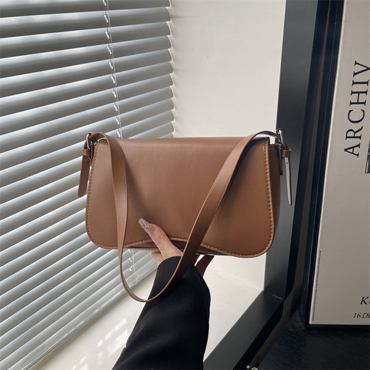 Damen Umhängetasche mit elegantem minimalistischem Design Nord Taschen