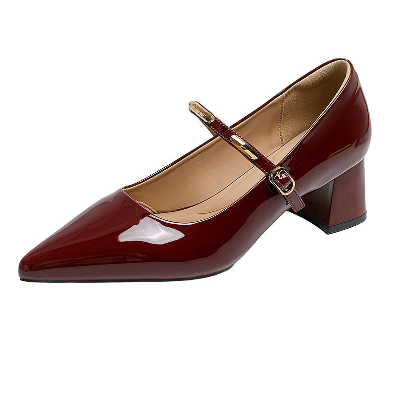 Damen Pumps mit elegantem Riemchen und komfortablem Blockabsatz